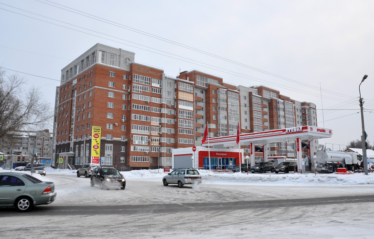 Омск, Улица 25 лет Октября, 15; Улица 25 лет Октября, 32; 9-я Ленинская улица, 51 Омск, Улица 25 лет Октября, 15; Улица 25 лет Октября, 32; 9-я Ленинская улица, 51