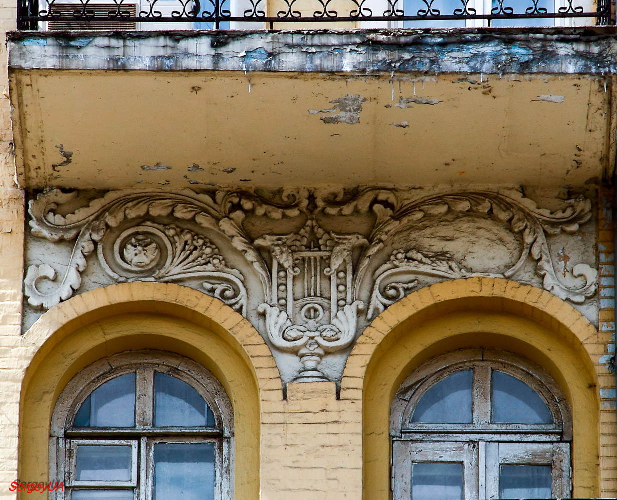 Киев, Большая Васильковская улица, 26 Киев, Большая Васильковская улица, 26