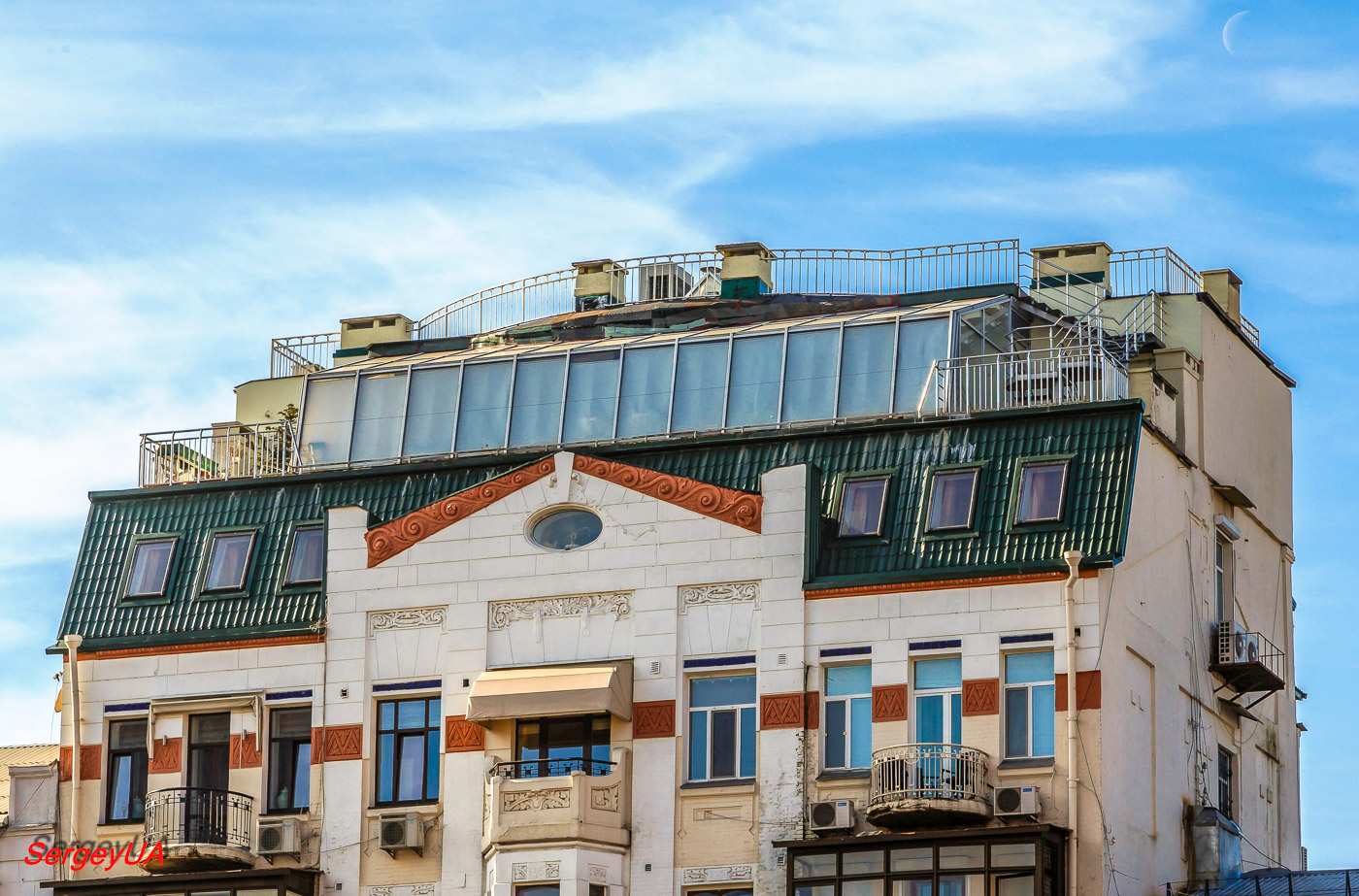 Kyiv, Большая Васильковская улица, 40