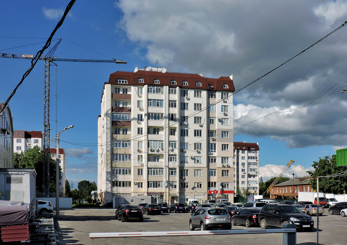 Харьков, Проспект Героев Харькова, 131а