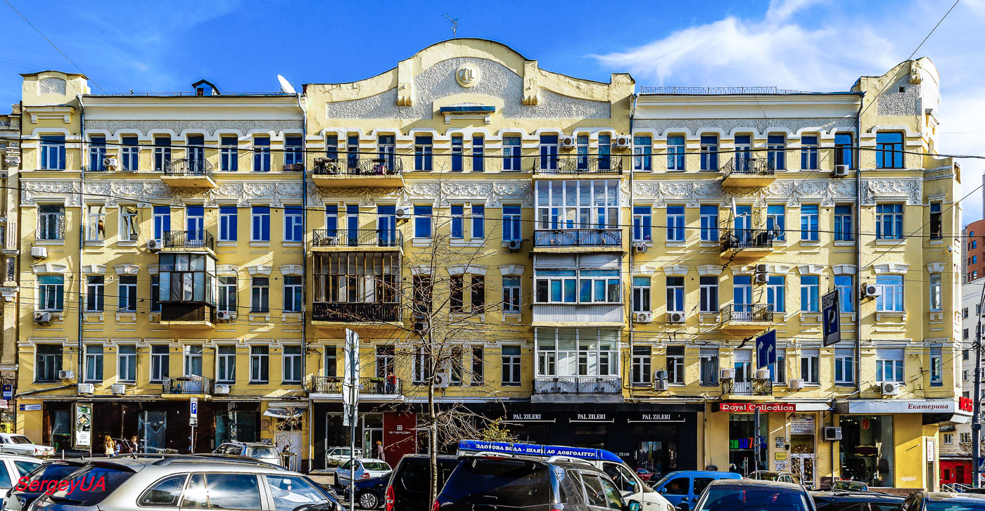 Киев, Большая Васильковская улица, 43 / Улица Саксаганского, 16