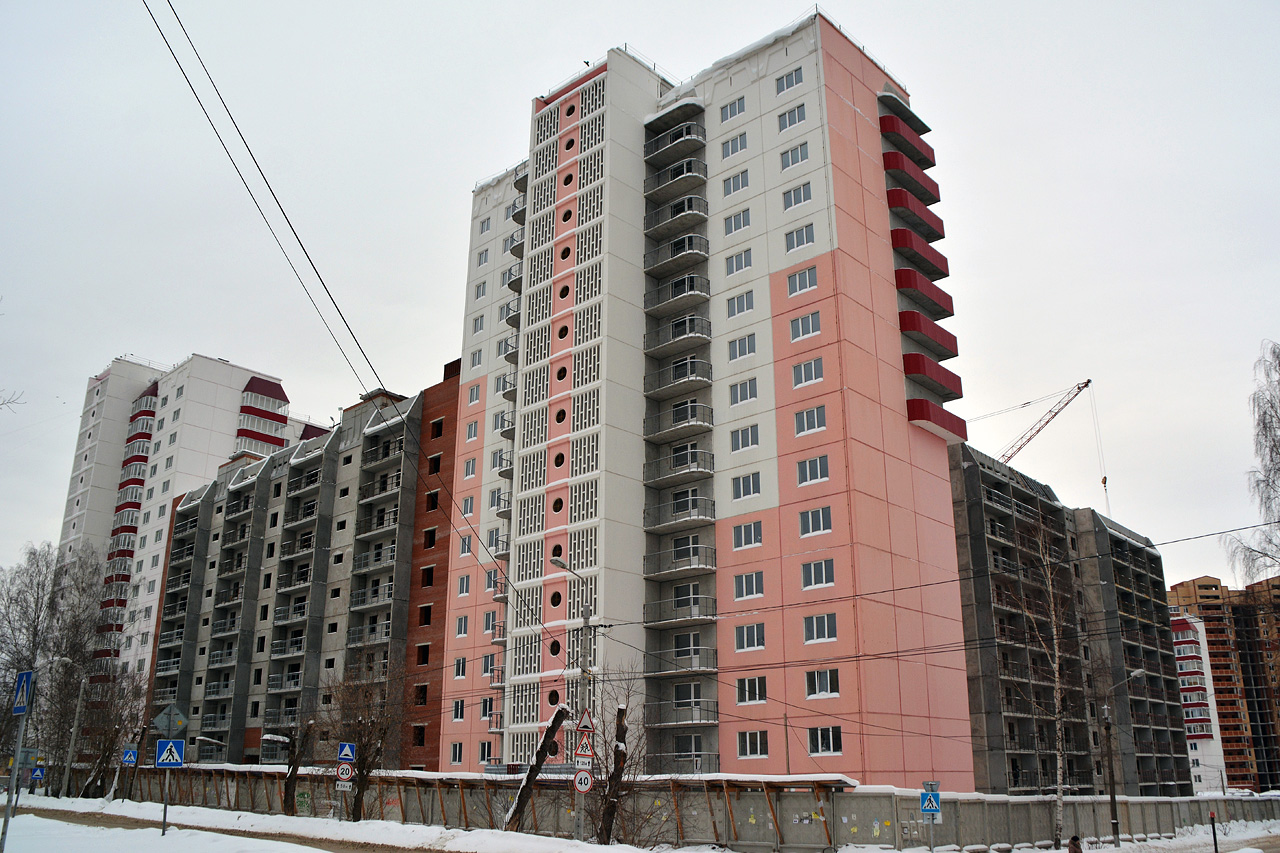Пермь, Улица Адмирала Ушакова, 21
