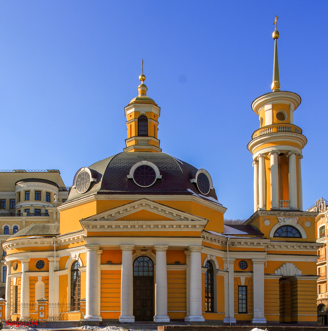 Киев, Улица Петра Сагайдачного, 2