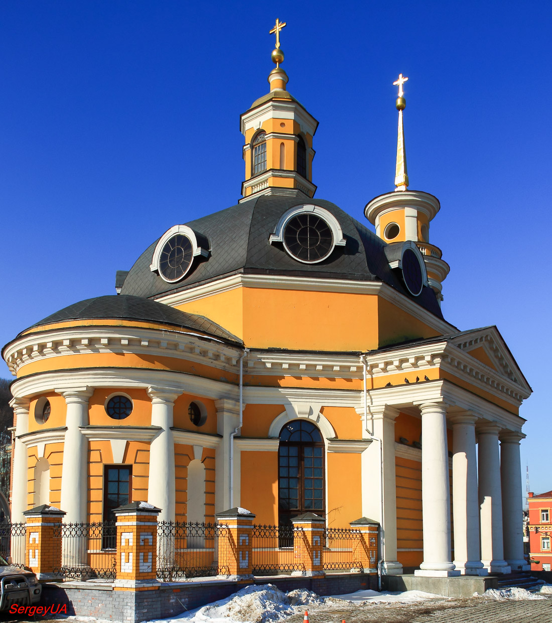 Киев, Улица Петра Сагайдачного, 2