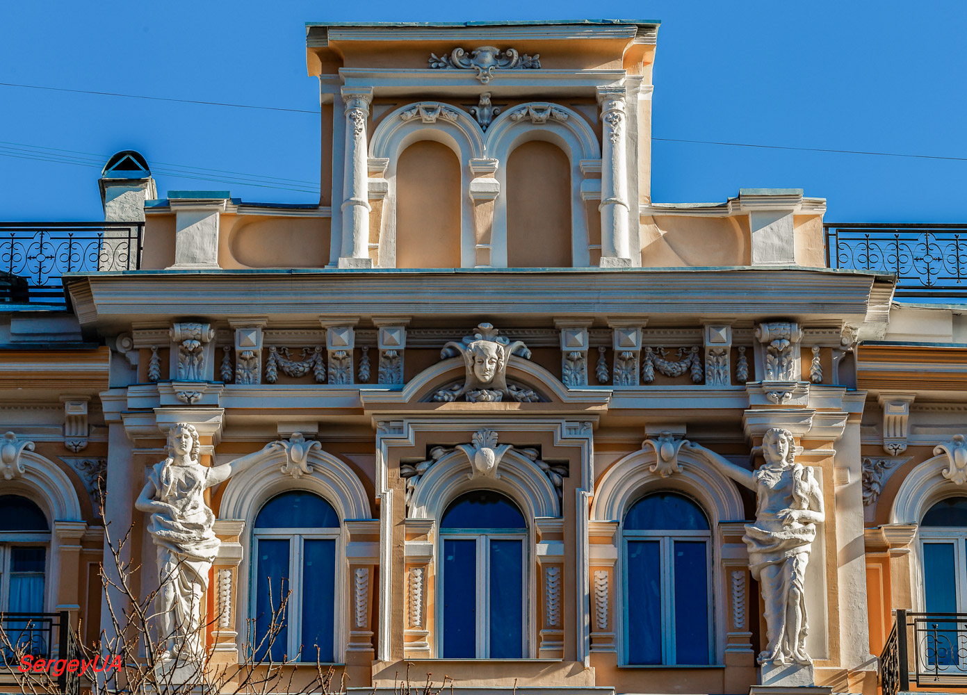 Киев, Улица Антоновича, 23