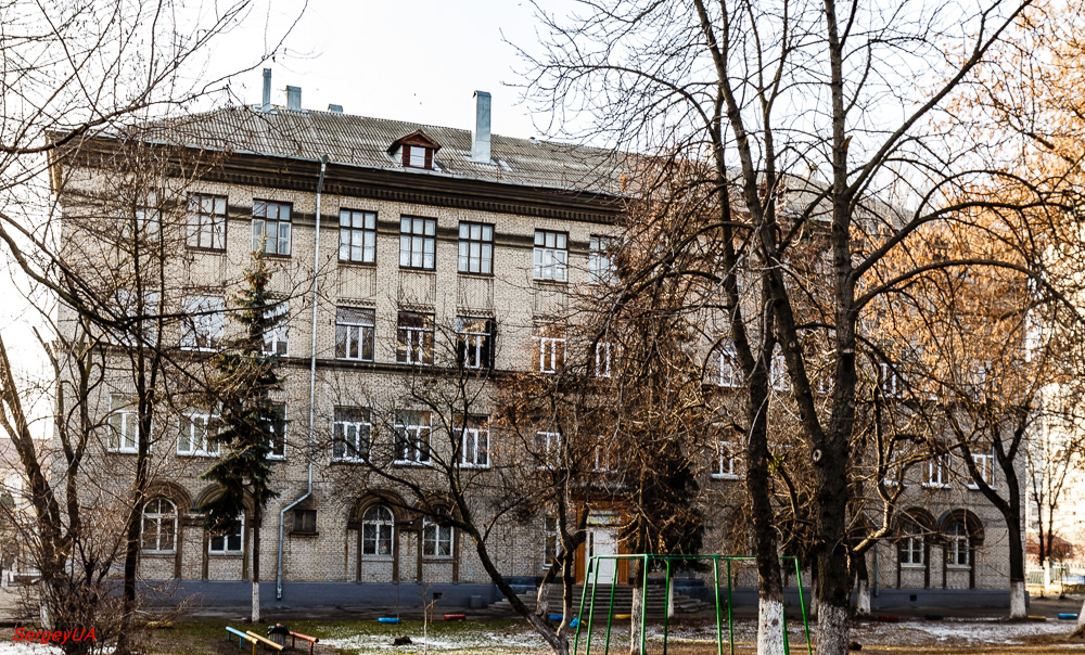 Киев, Улица Антоновича, 130