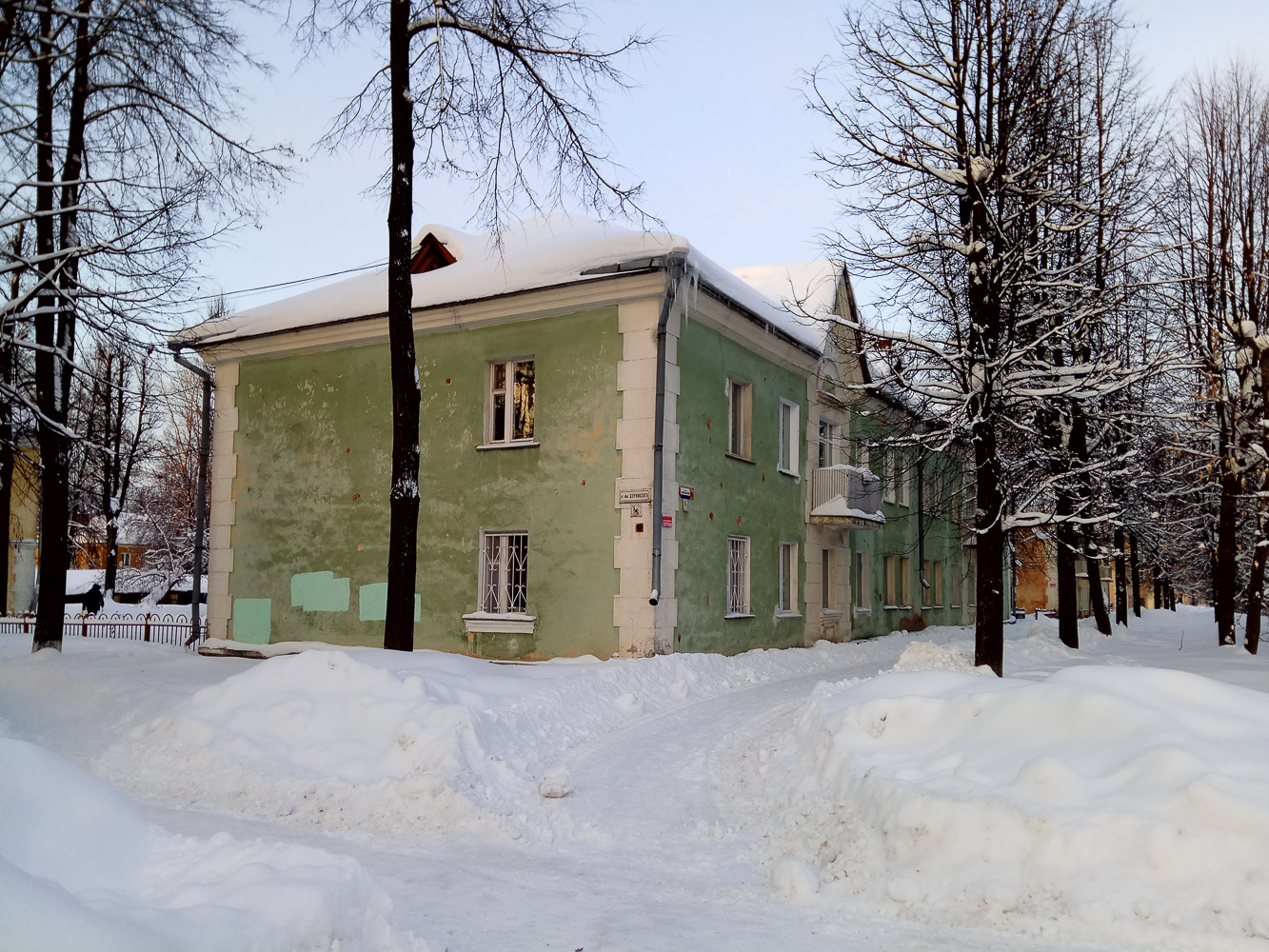 Глазов, Школьная улица, 6