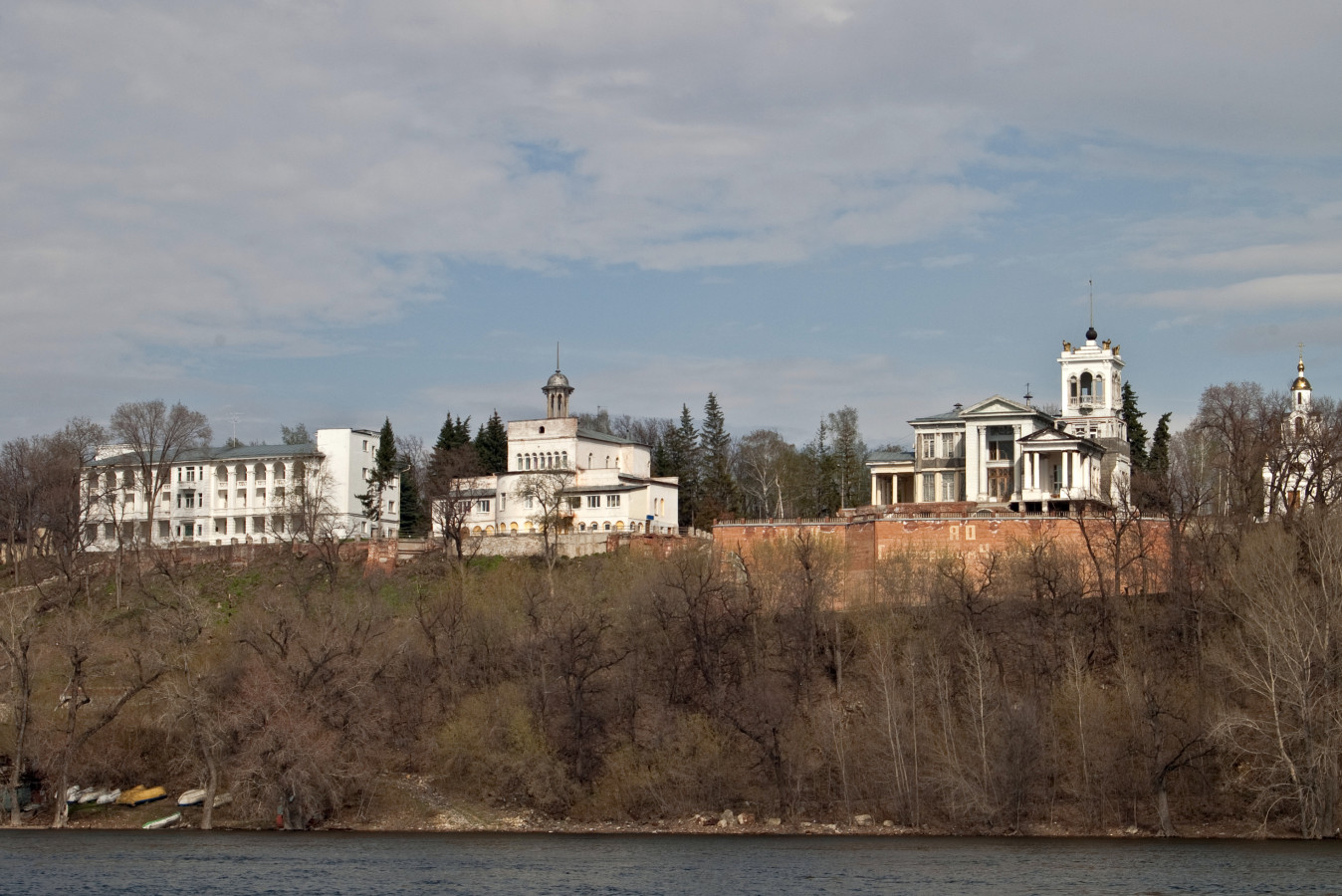 Самара, 9-я просека, 5-я линия, 1 корп. 1; 9-я просека, 5-я линия, 1 корп. 2; 9-я просека, 5-я линия, 1 корп. 3