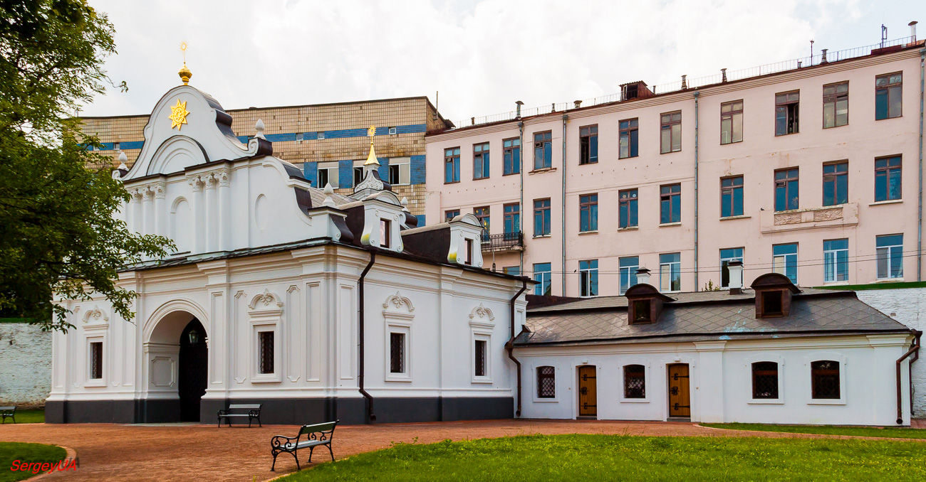 Киев, Владимирская улица, 24
