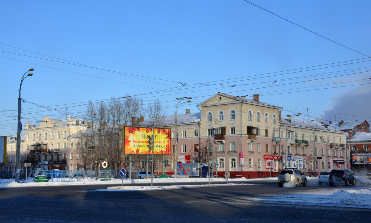 Омск, Улица 11-я линия, 185; Улица 11-я линия, 183