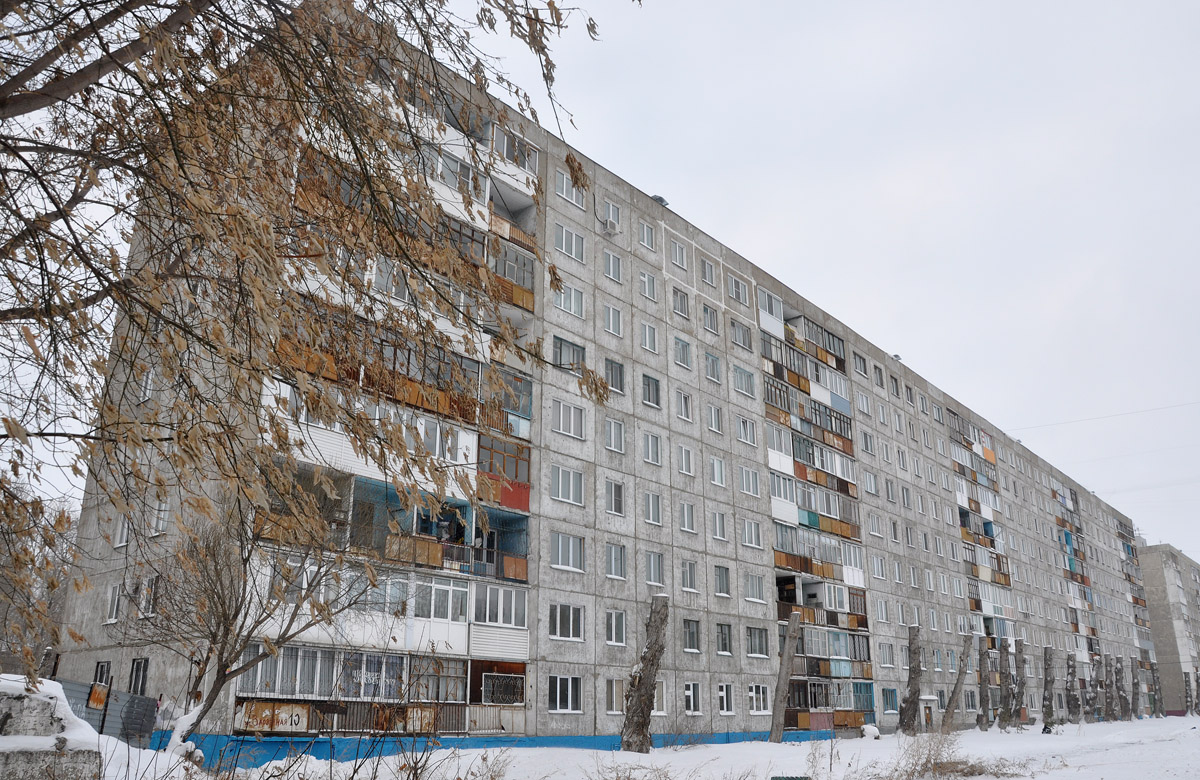 Омск, Заозёрная улица, 10