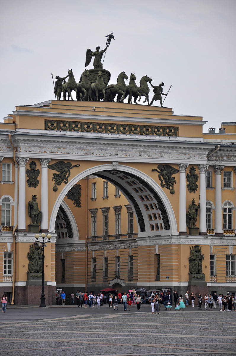 Санкт-Петербург, Дворцовая площадь, 10