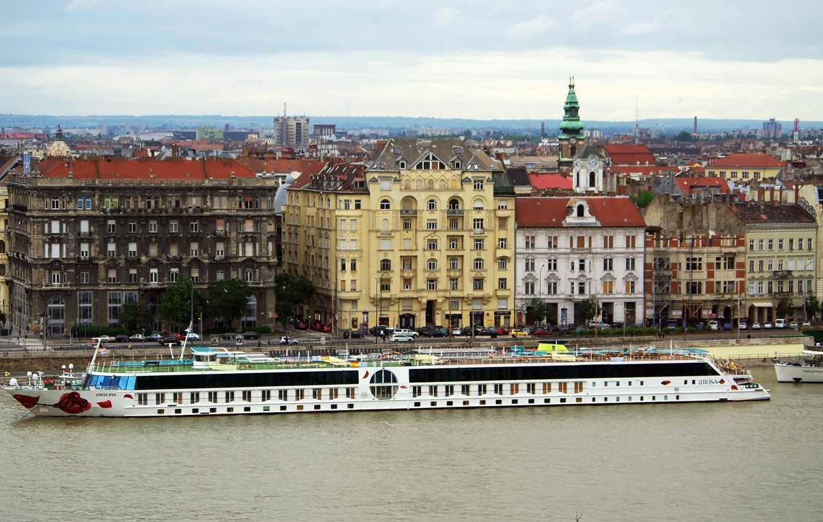 Будапешт, Belgrád rakpart, 27; Belgrád rakpart, 26; Belgrád rakpart, 25; Belgrád rakpart, 24; Belgrád rakpart, 23 Будапешт, Belgrád rakpart, 27; Belgrád rakpart, 26; Belgrád rakpart, 25; Belgrád rakpart, 24; Belgrád rakpart, 23