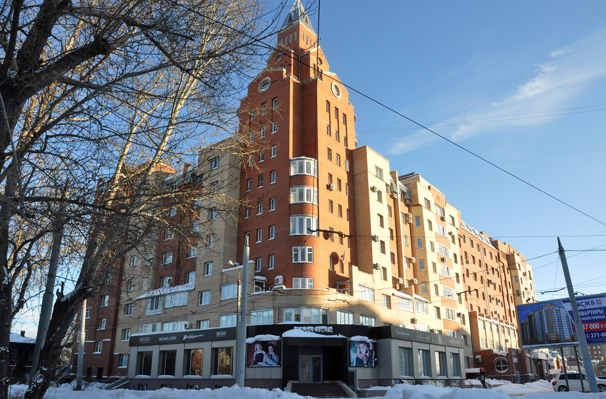 Омск, Улица маршала Жукова, 65