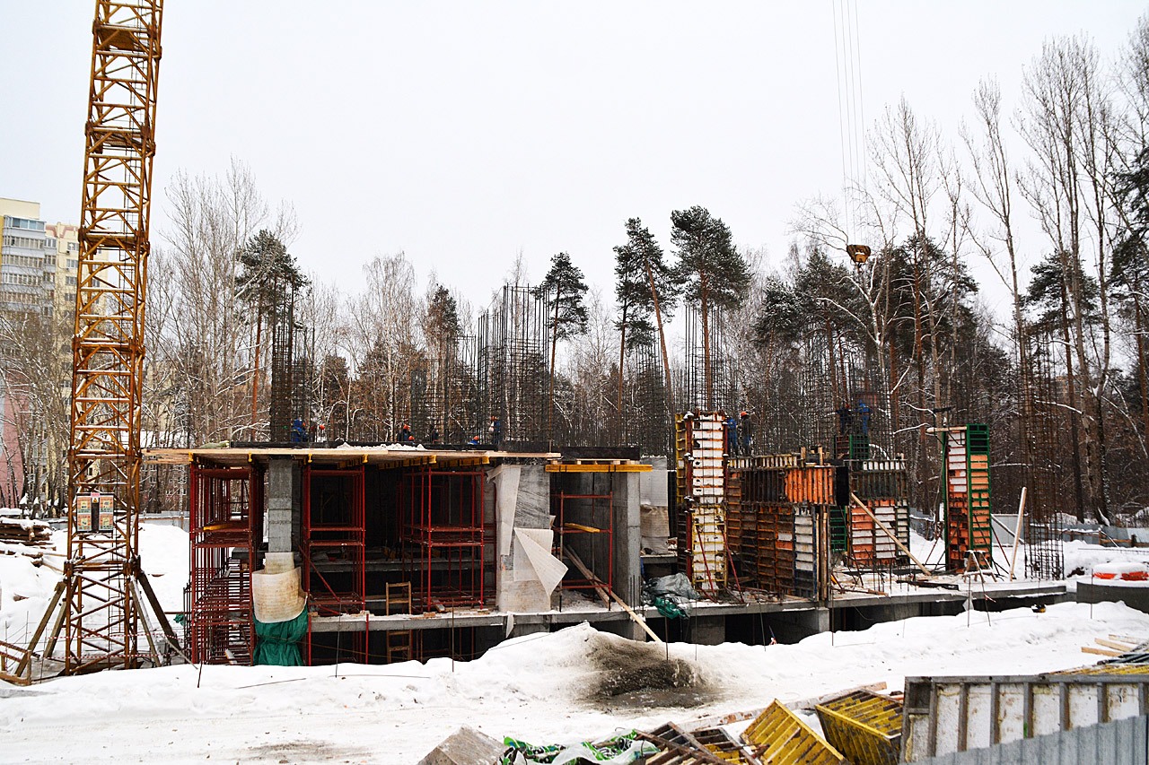 Пермь, Локомотивная улица, 1А