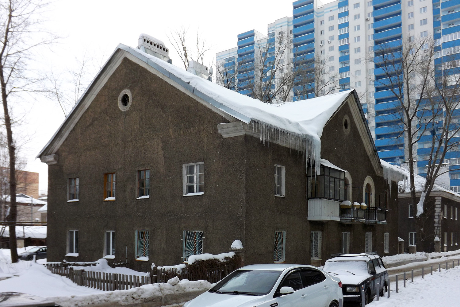 Самара, Печёрская улица, 24