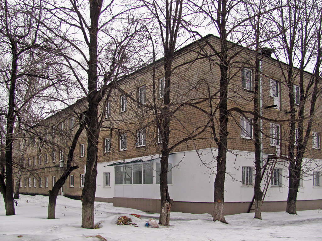 Попасная, Первомайская улица, 165