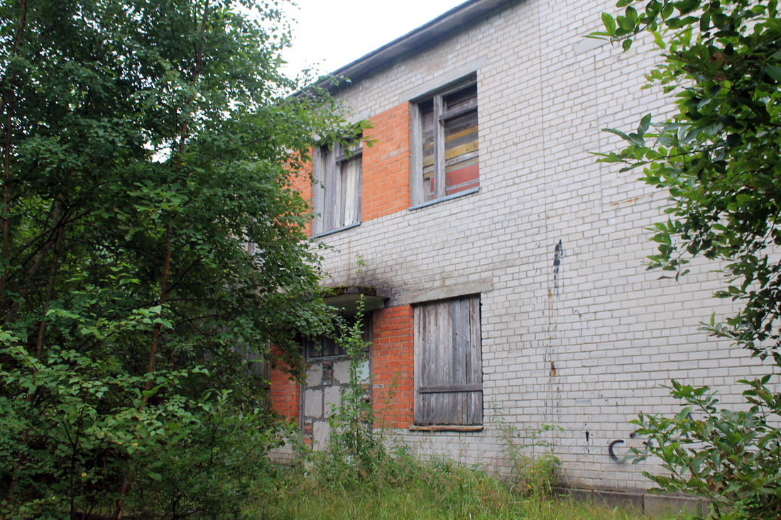 Суурпеа, Instituudi, c