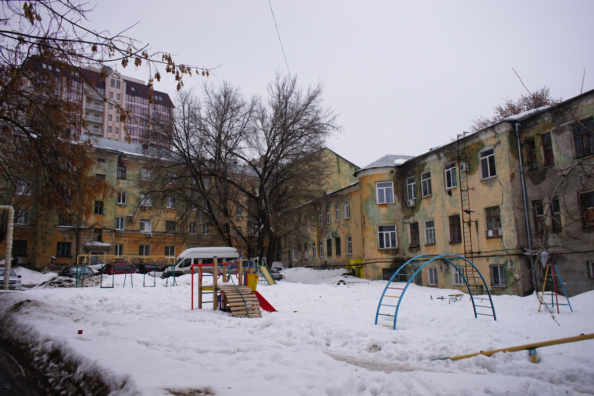 Samara, Улица Скляренко, 14; Улица Николая Панова, 20