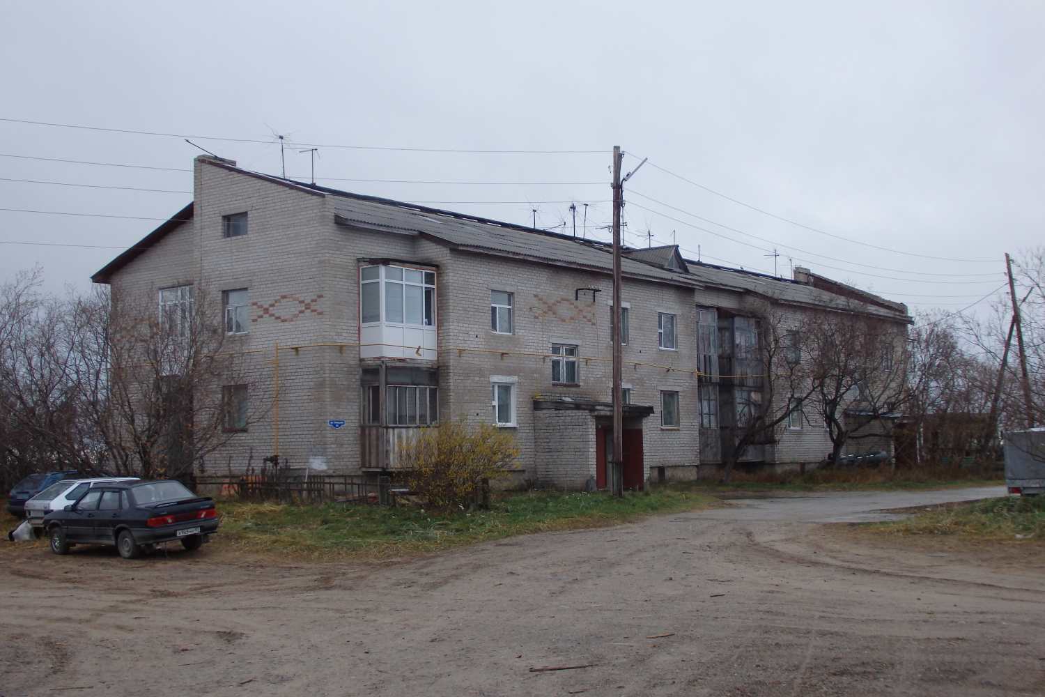 Искателей, Угольная улица, 11