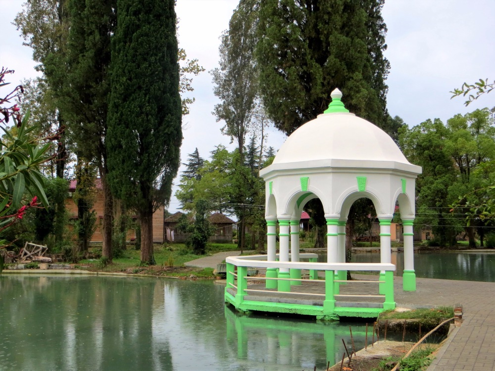 Новый Афон, Улица Лакоба