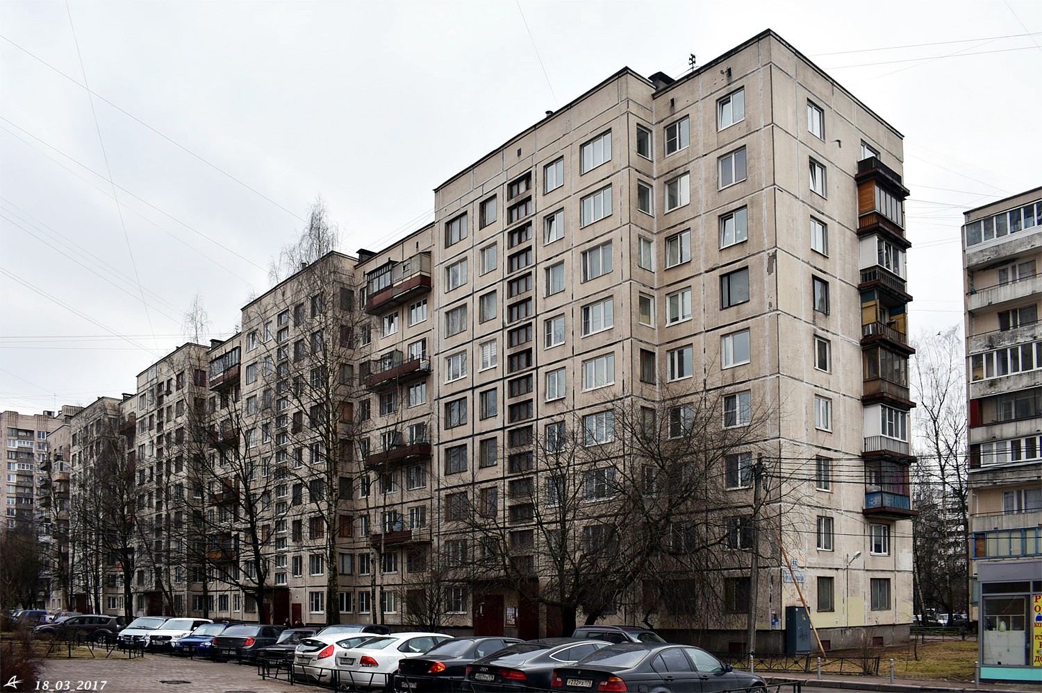 Санкт-Петербург, Проспект Художников, 33 корп. 1 (подъезды 1-4)