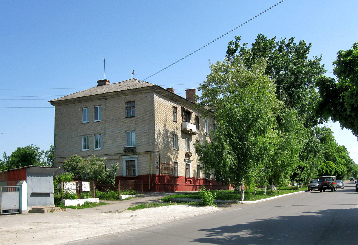 Чугуев, Гвардейская улица, 5