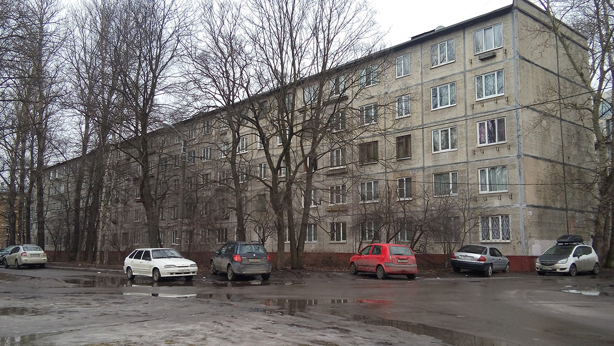 Санкт-Петербург, Проспект Александровской Фермы, 13