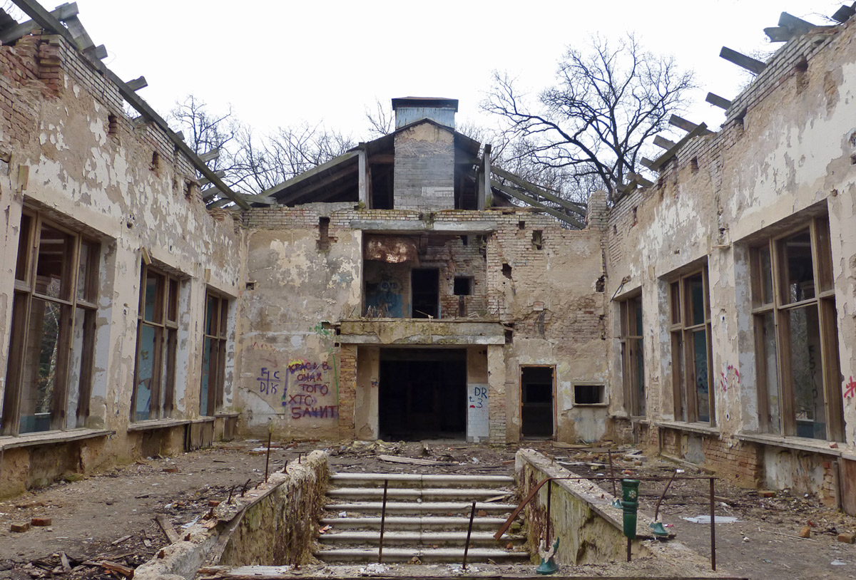 Киев, Проспект Академика Глушкова, 1 корп. 27
