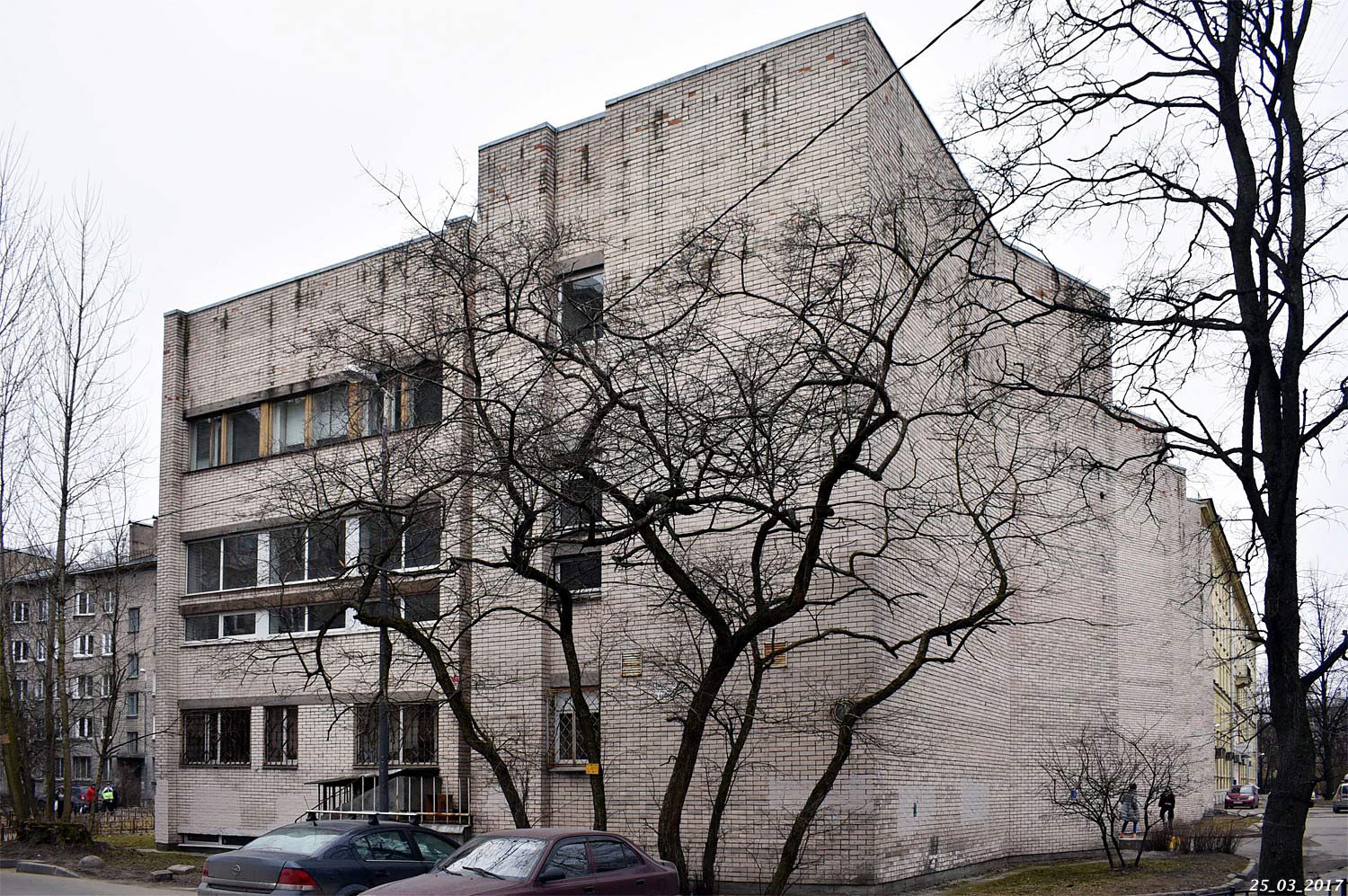 Санкт-Петербург, Новосибирская улица, 8