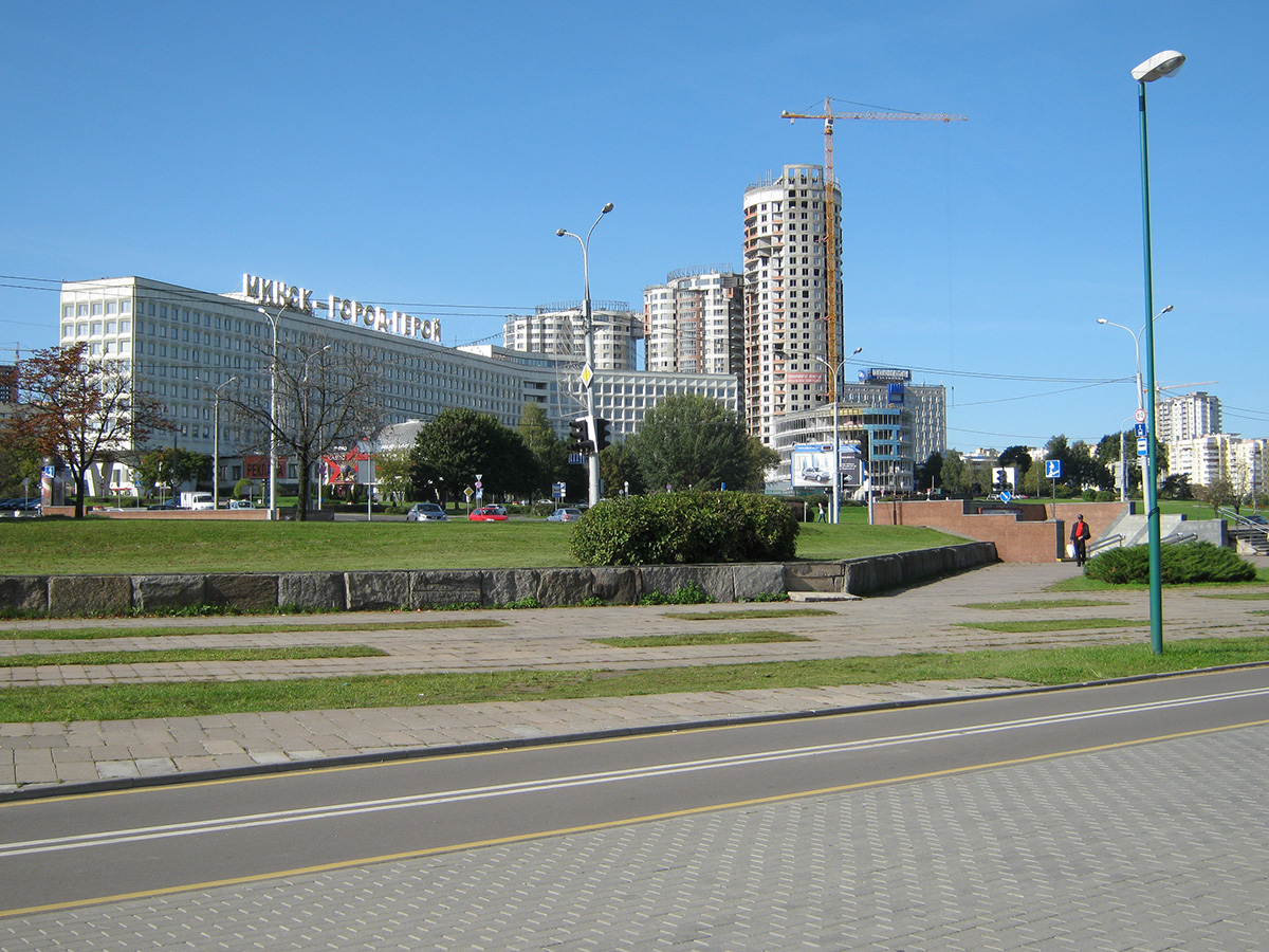 Минск, Проспект Победителей, 23; Проспект Победителей, 27