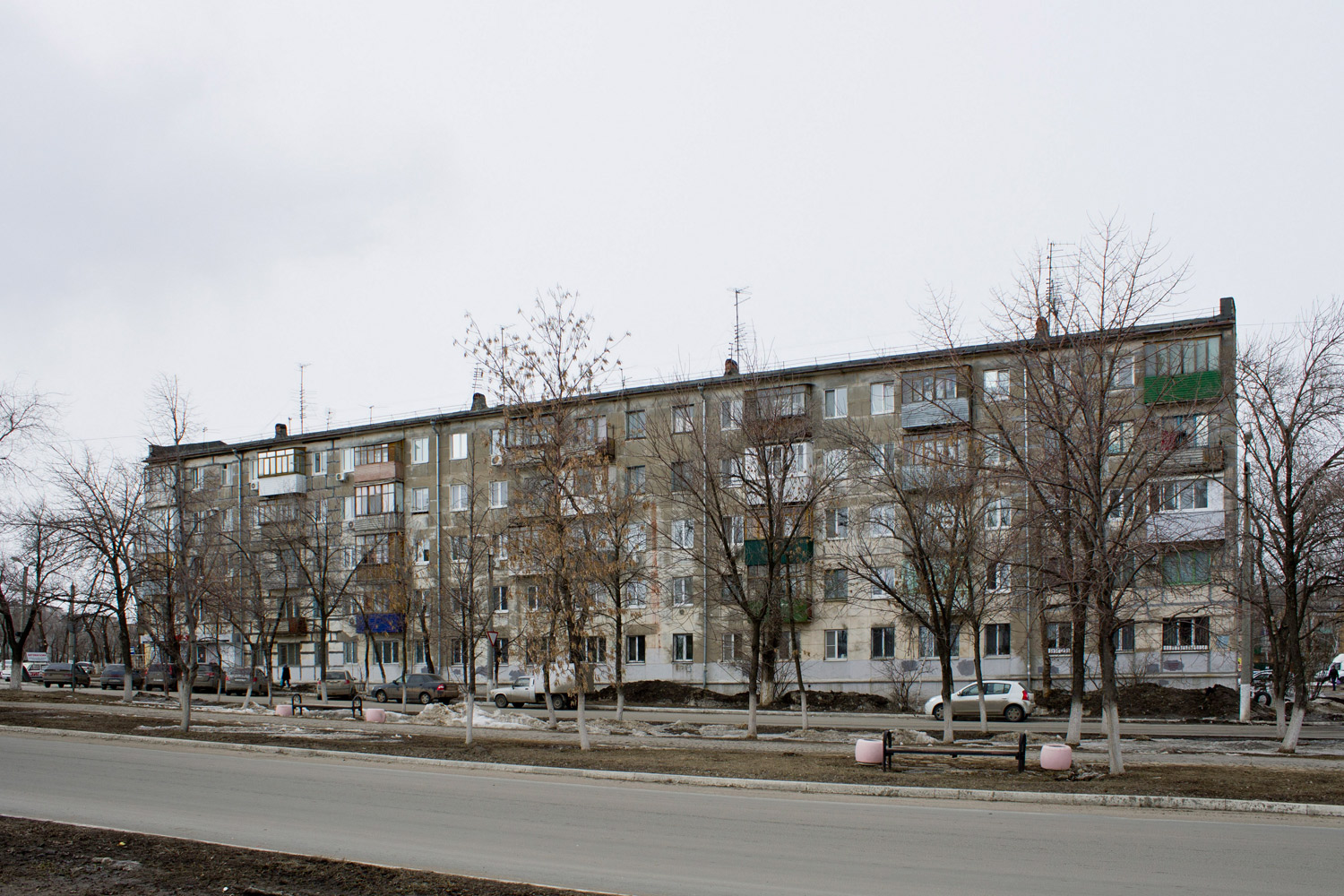 Novokuybyshevsk, Улица Островского, 3