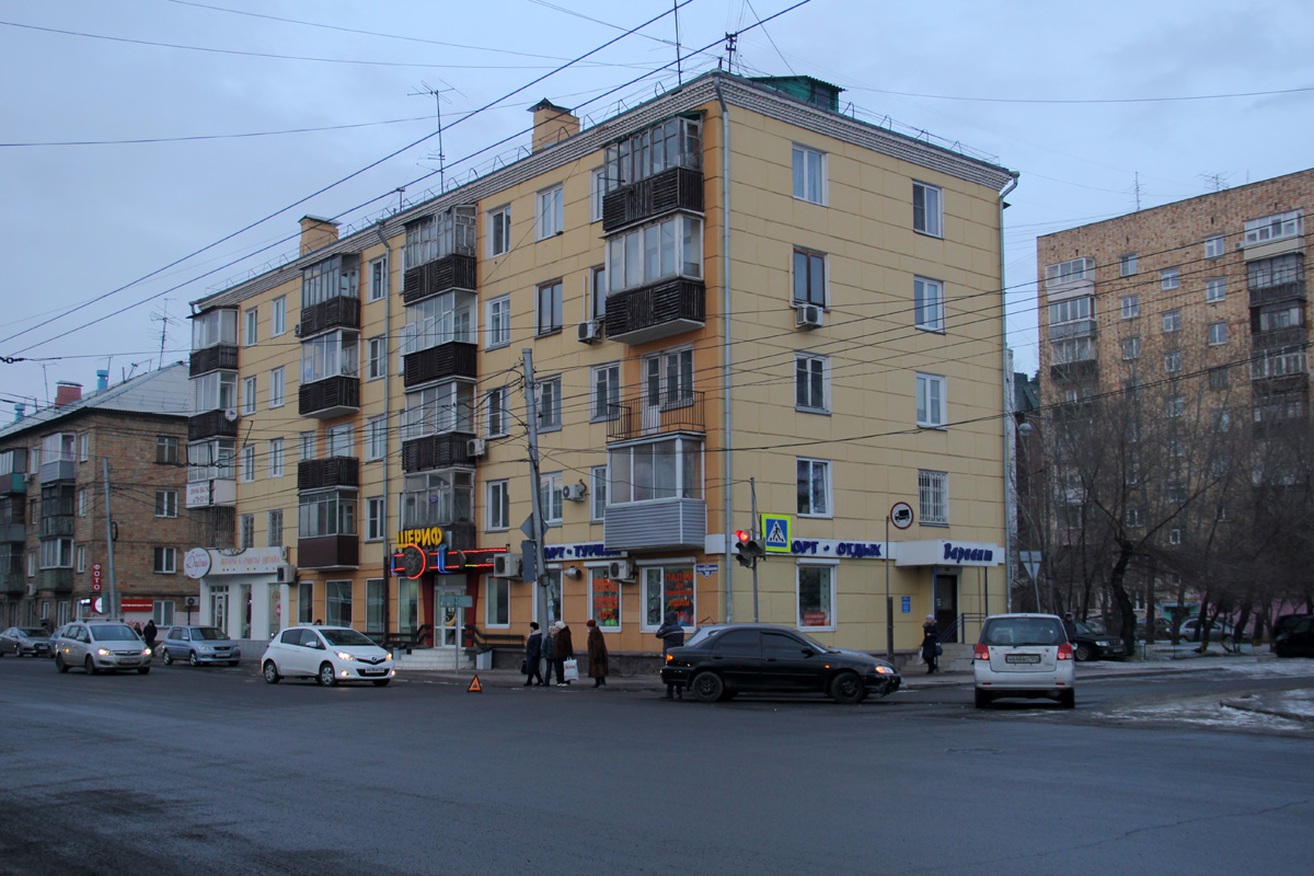 Красноярск, Улица Профсоюзов, 30