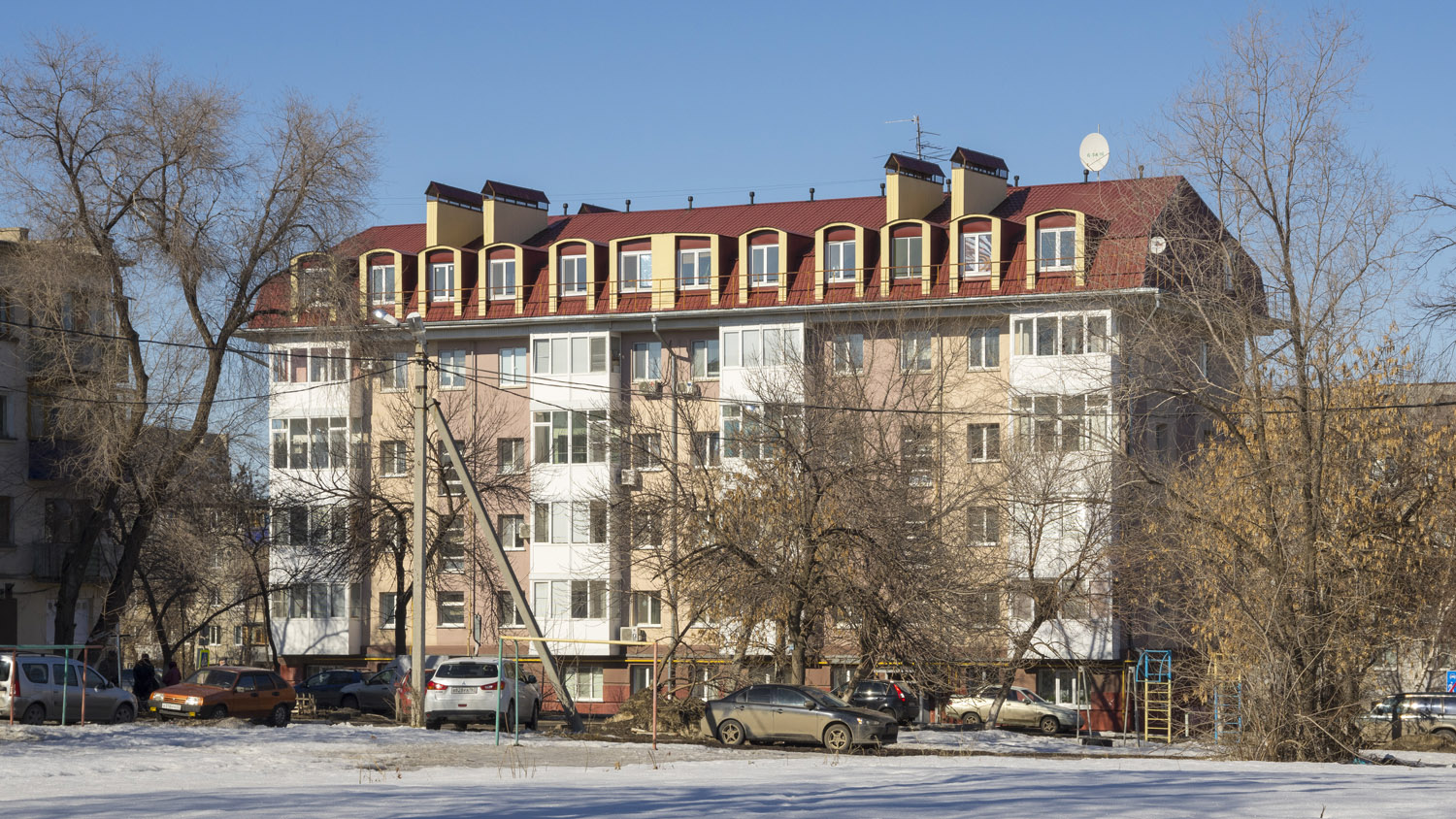 Новокуйбышевск, Улица Зои Космодемьянской, 2