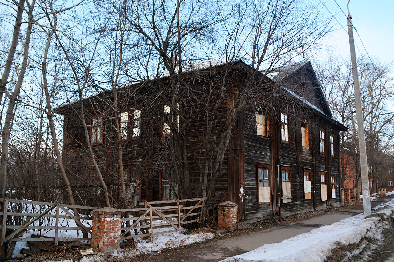 Пермь, Улица Космонавта Беляева, 38