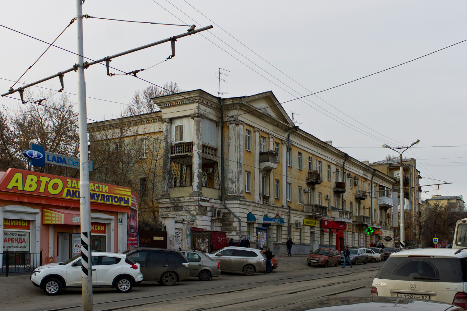Samara, Галактионовская улица, 36 / Ленинградская улица, 69
