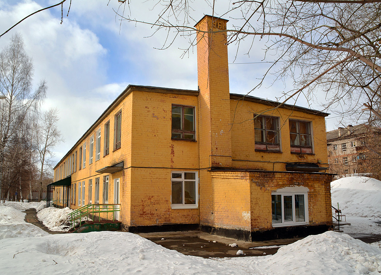 Пермь, Гатчинская улица, 11
