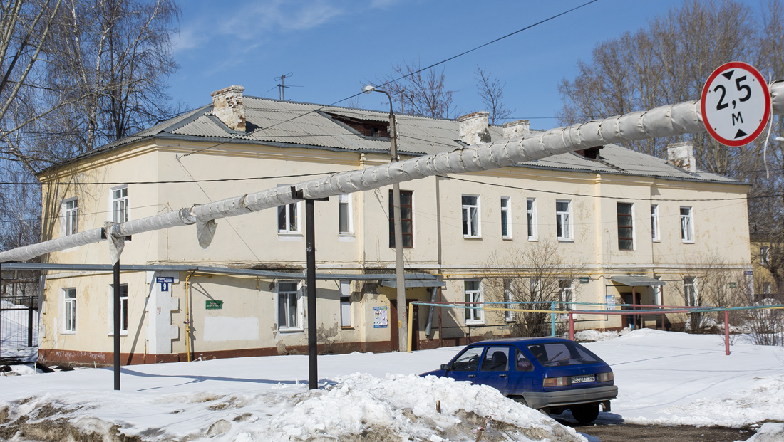 Уфа, Рядовая улица, 9 / Улица Мусы Джалиля, 3