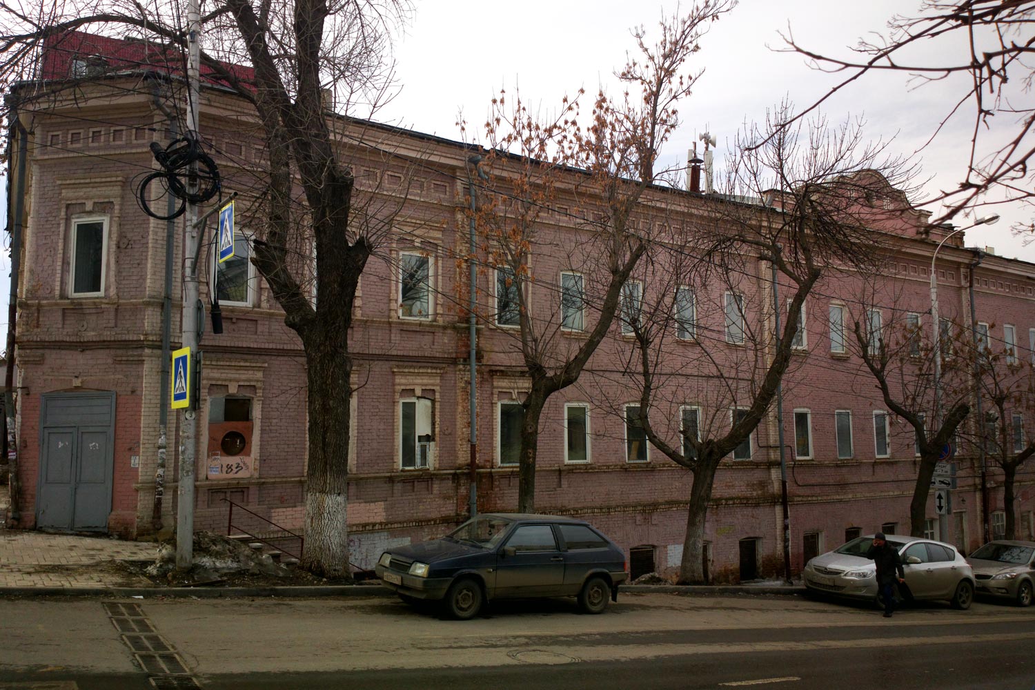 Samara, Некрасовская улица, 1 / Улица Максима Горького, 121