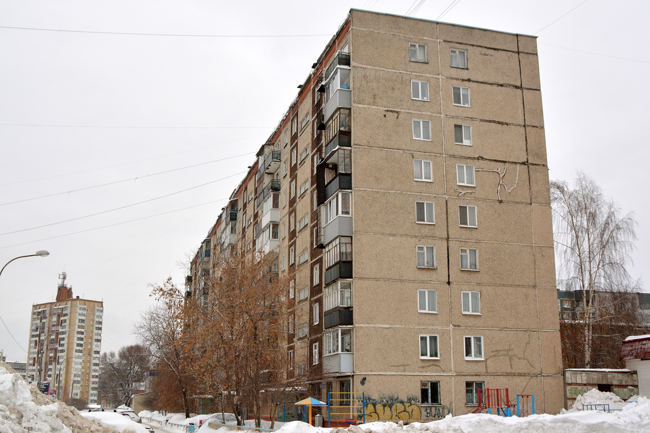 Пермь, Улица Карпинского, 77Б; Улица Карпинского, 83/1