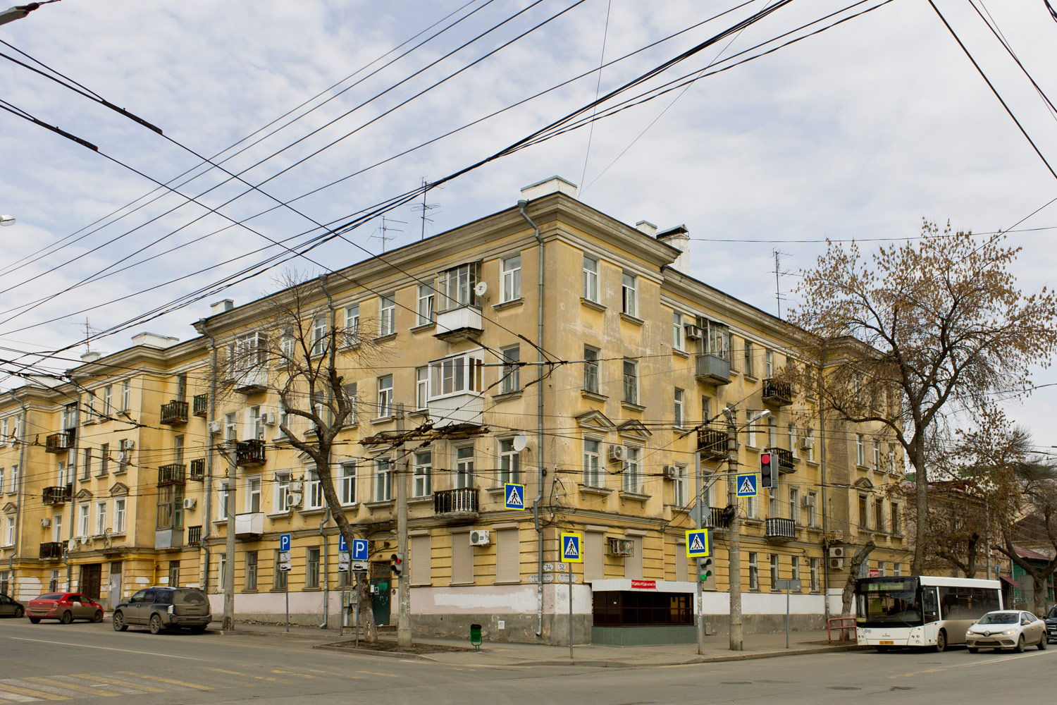 Samara, Самарская улица, 52 / Некрасовская улица, 74