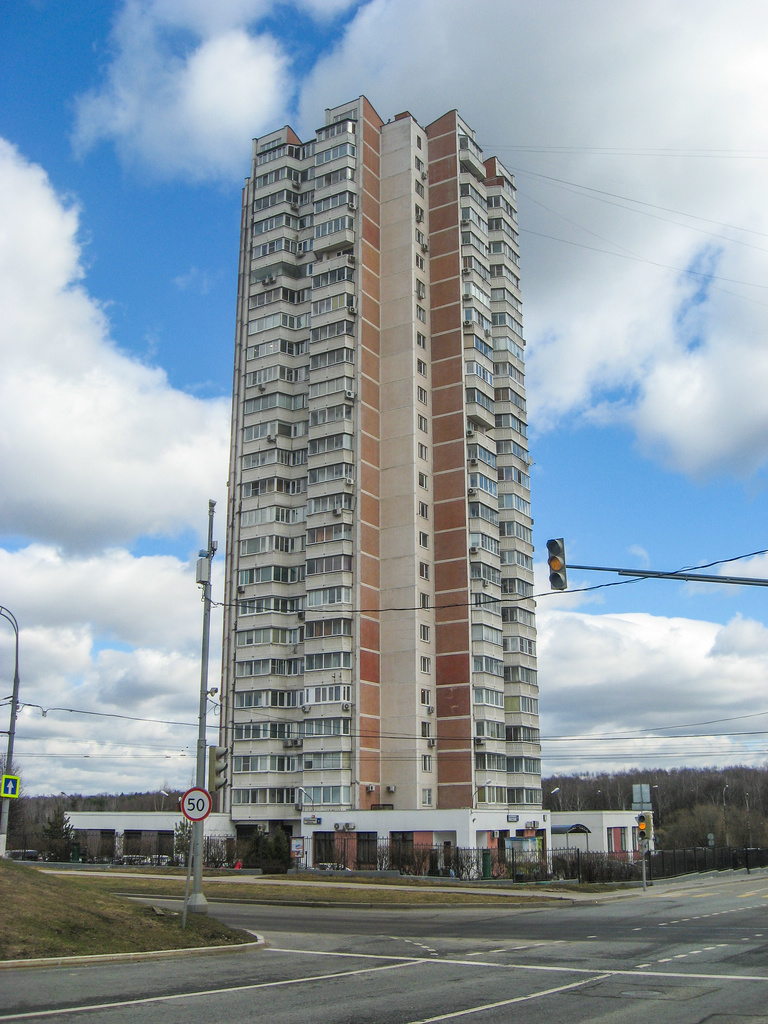 Москва, Соловьиный проезд, 1