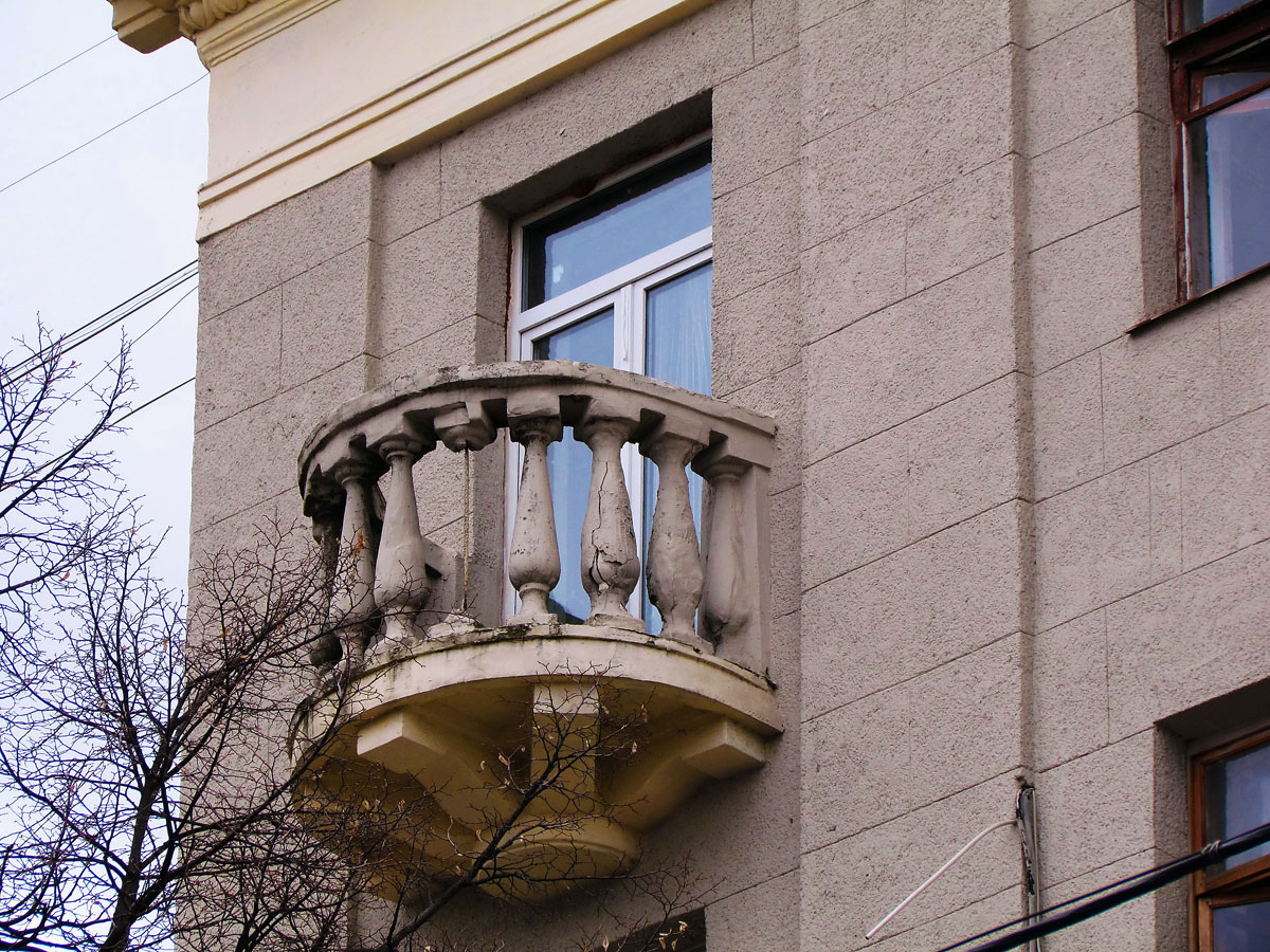 Харьков, Улица Ярослава Мудрого, 7 / Мироносицкая улица, 50