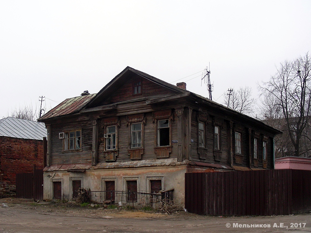 Иваново, Рыночный переулок, 2 / Красногвардейская улица, 31