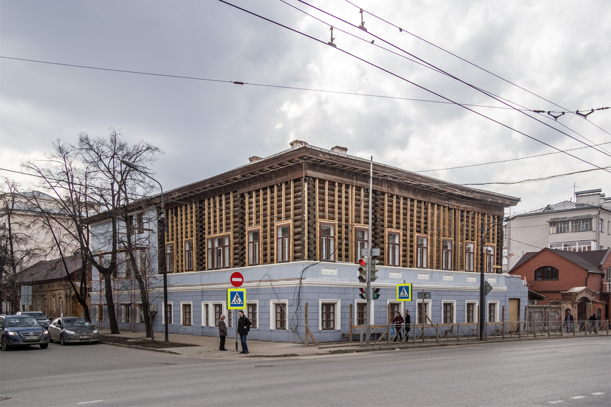 Казань, Улица Карла Маркса, 56 / Улица Гоголя, 11