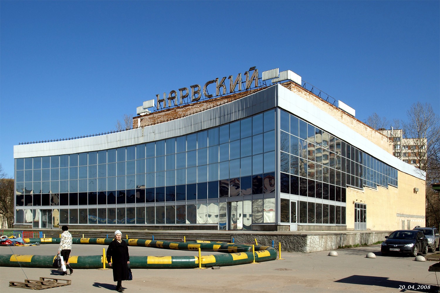 Санкт-Петербург, Бульвар Новаторов, 32