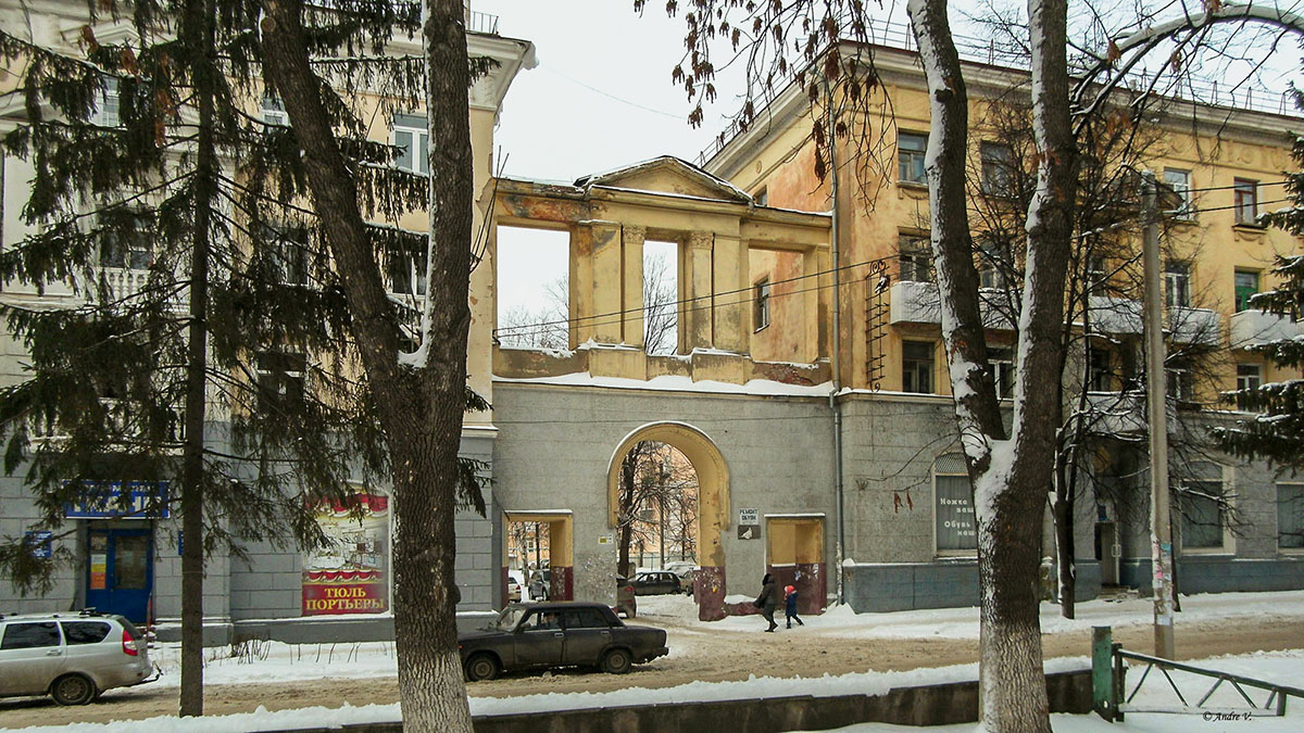 Уфа, Архитектурная улица, 20 / Улица Победы, 17