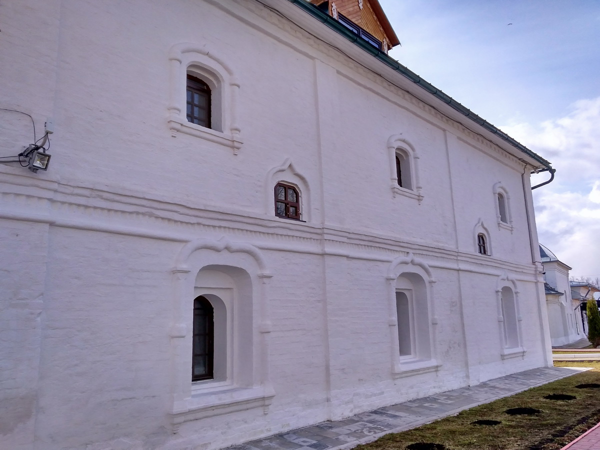 Переславль-Залесский, Московская улица, 85 Настоятельский корпус