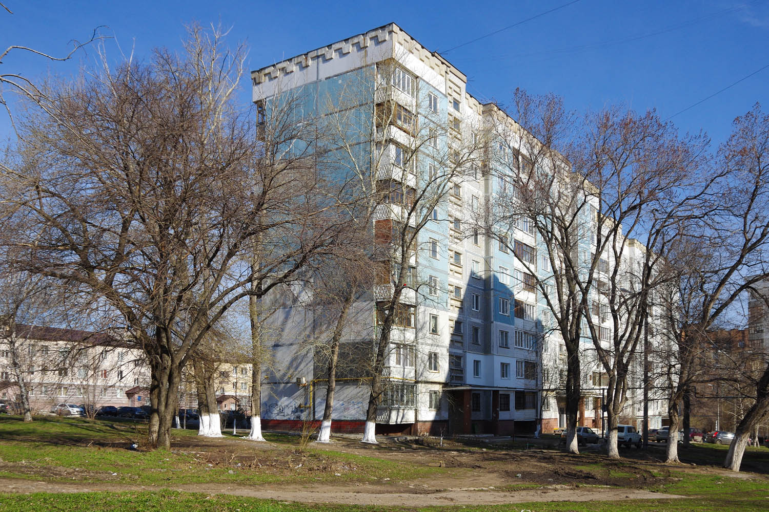 Новокуйбышевск, Улица Льва Толстого, 1А