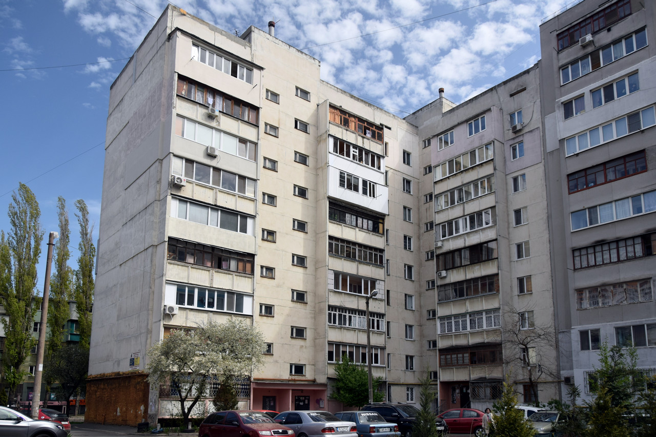 Одесса, Середньофонтанська вулиця, 30
